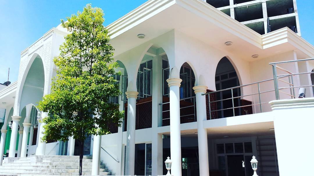 Maldives Masjid Aluminium and Glass fabrication and installation